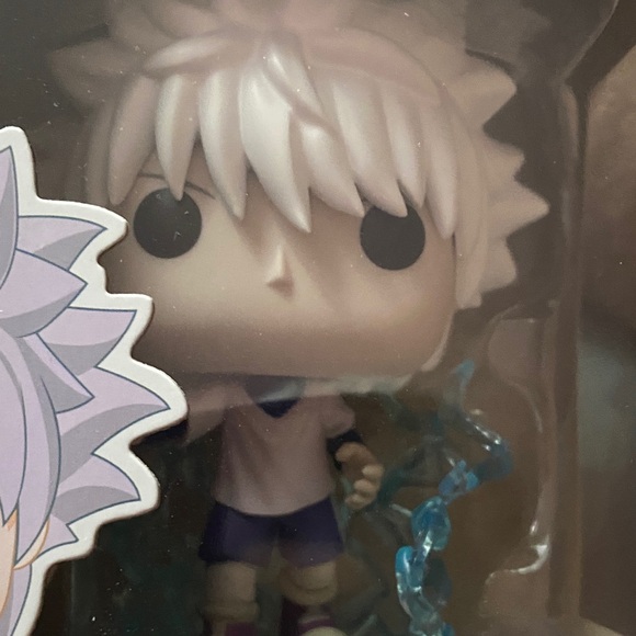 Funko Pop Hunter Figure with White and Purple - Picture 6 of 6